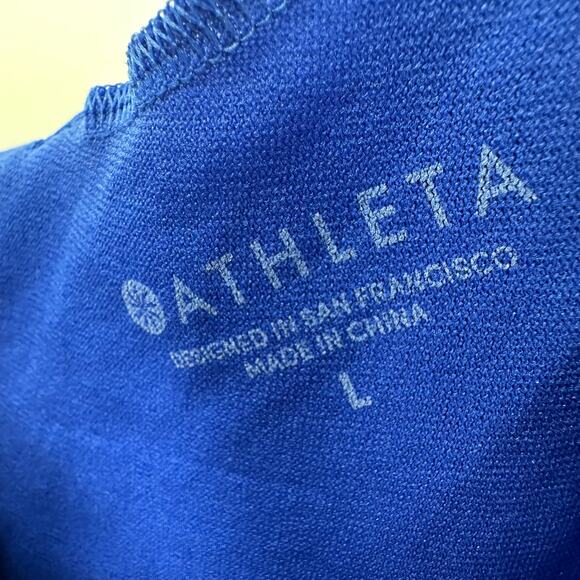 Athleta size Large blue‎ tank top built in bra strappy athletic athleisure - Picture 3 of 4